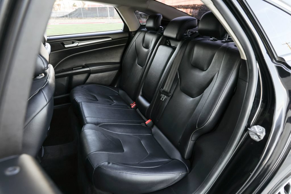 Used 2018 Ford Fusion Titanium AWD/4WD image 28