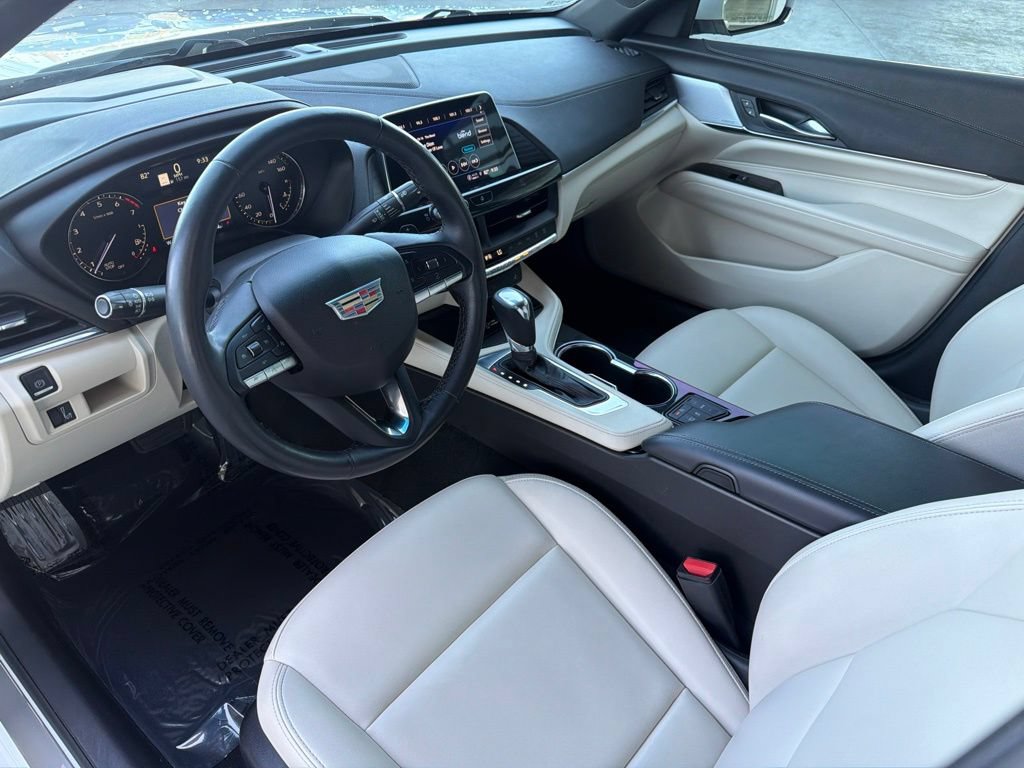 Used 2021 Cadillac CT4 Luxury w/ Sun And Sound Package RWD image 10