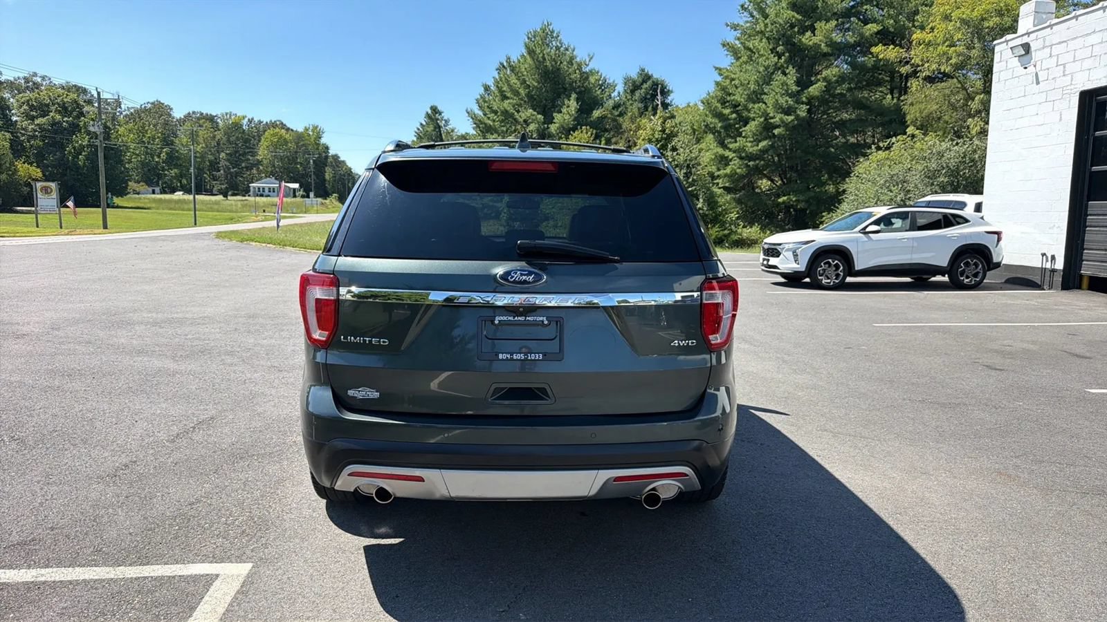 Used 2016 Ford Explorer Limited w/ Equipment Group 301A AWD/4WD image 6