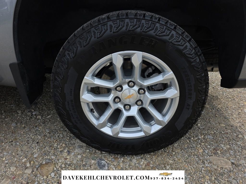 Used 2026 Chevrolet Silverado 1500 LT AWD/4WD image 37