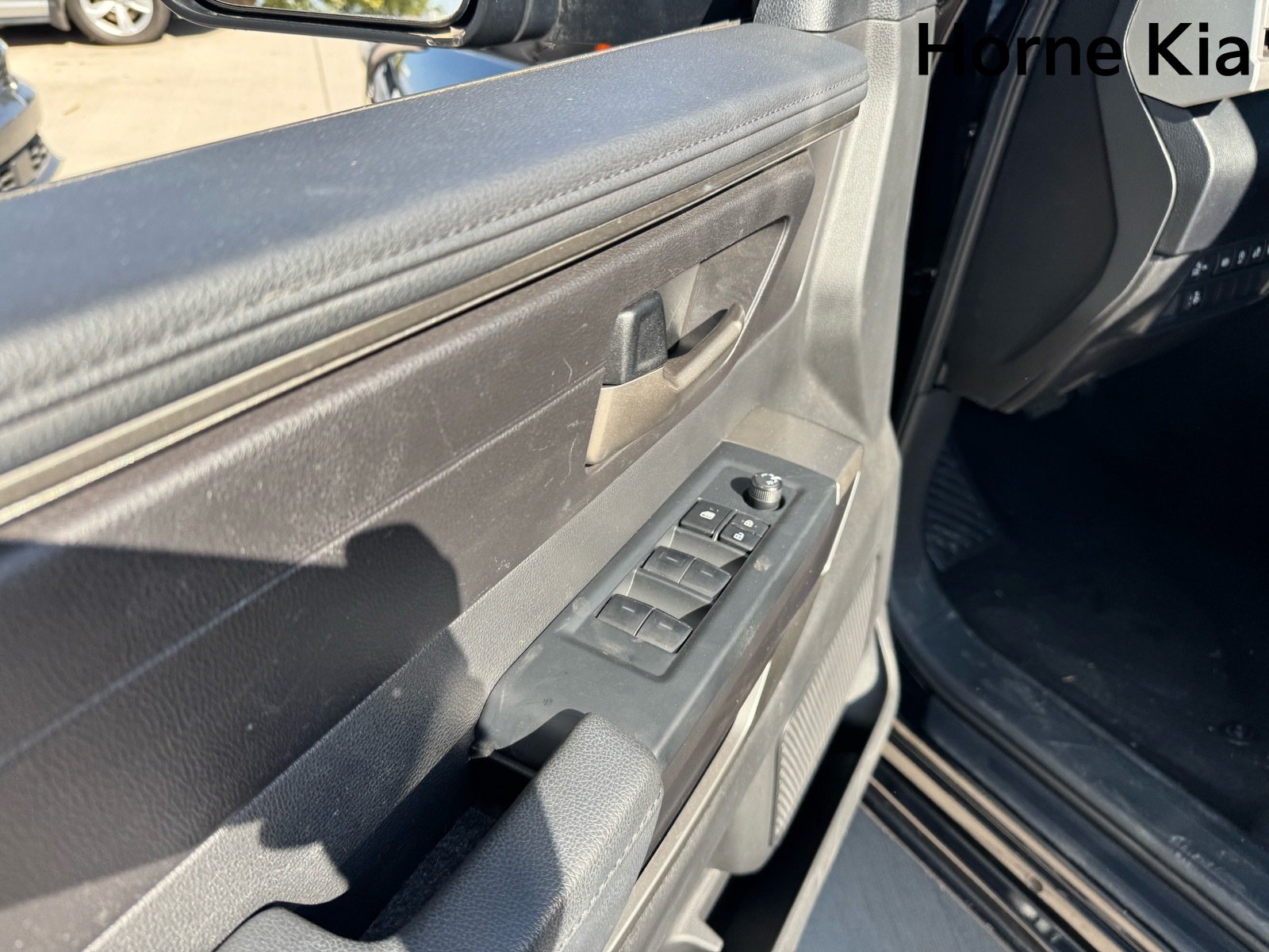Used 2025 Toyota Tundra SR5 AWD/4WD image 11