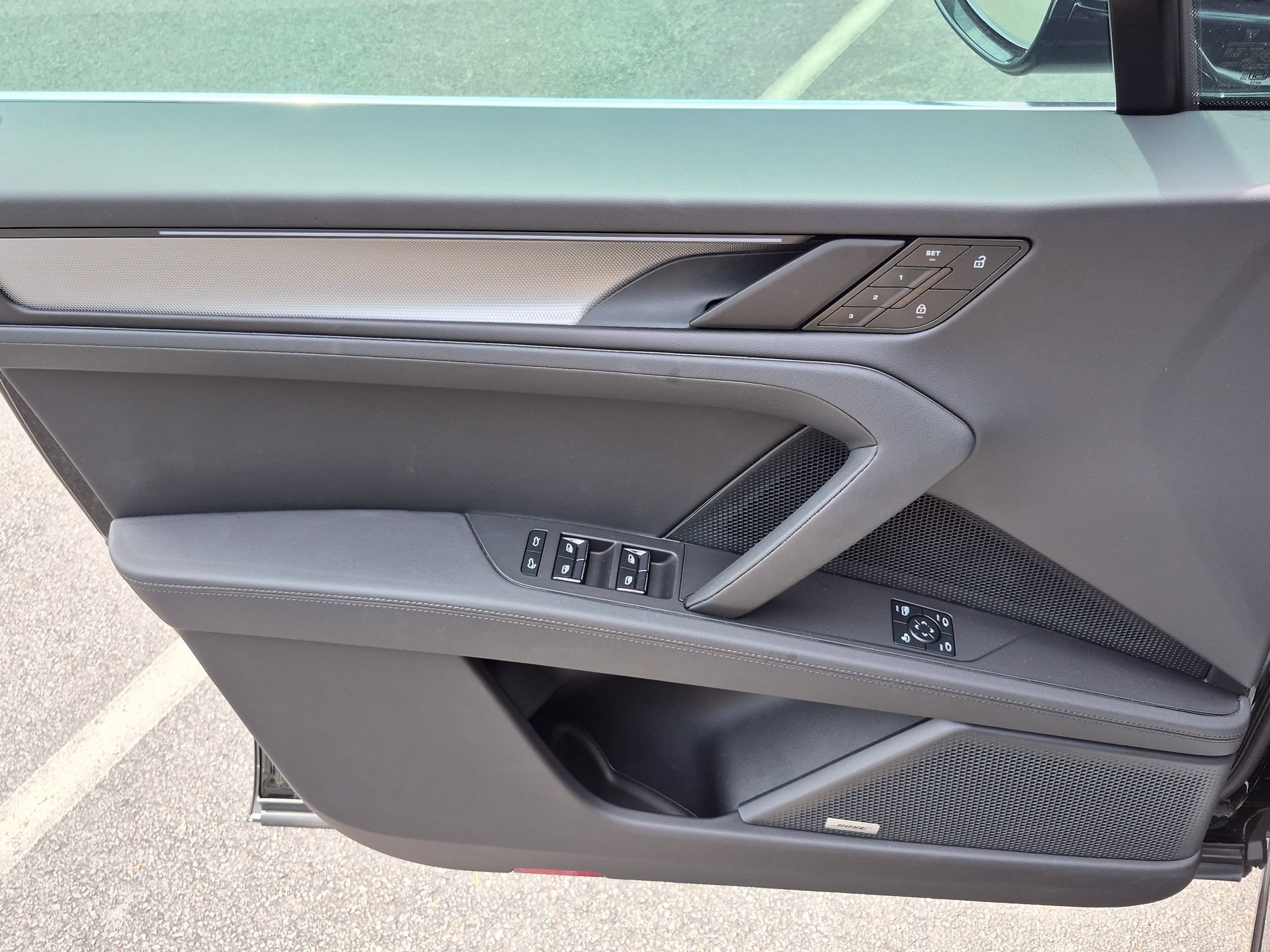New 2026 Porsche Cayenne Coupe AWD/4WD image 20