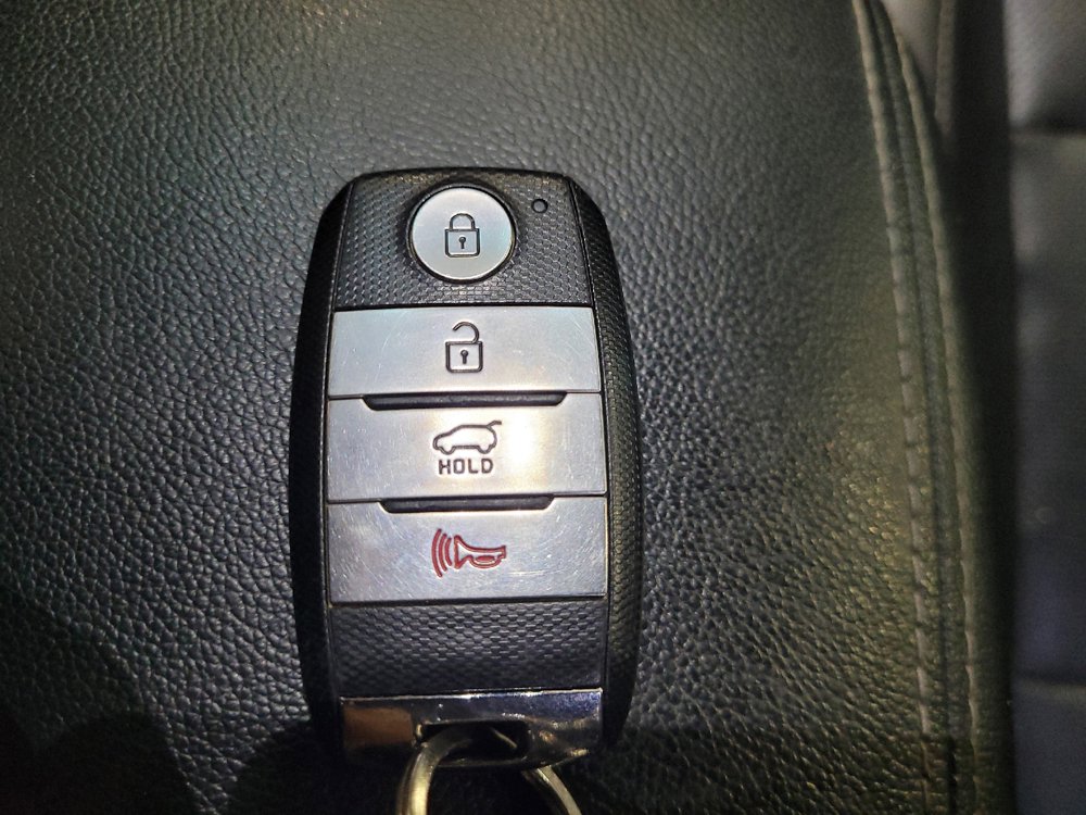 Used 2017 Kia Sportage EX w/ EX Technology Package AWD/4WD image 32