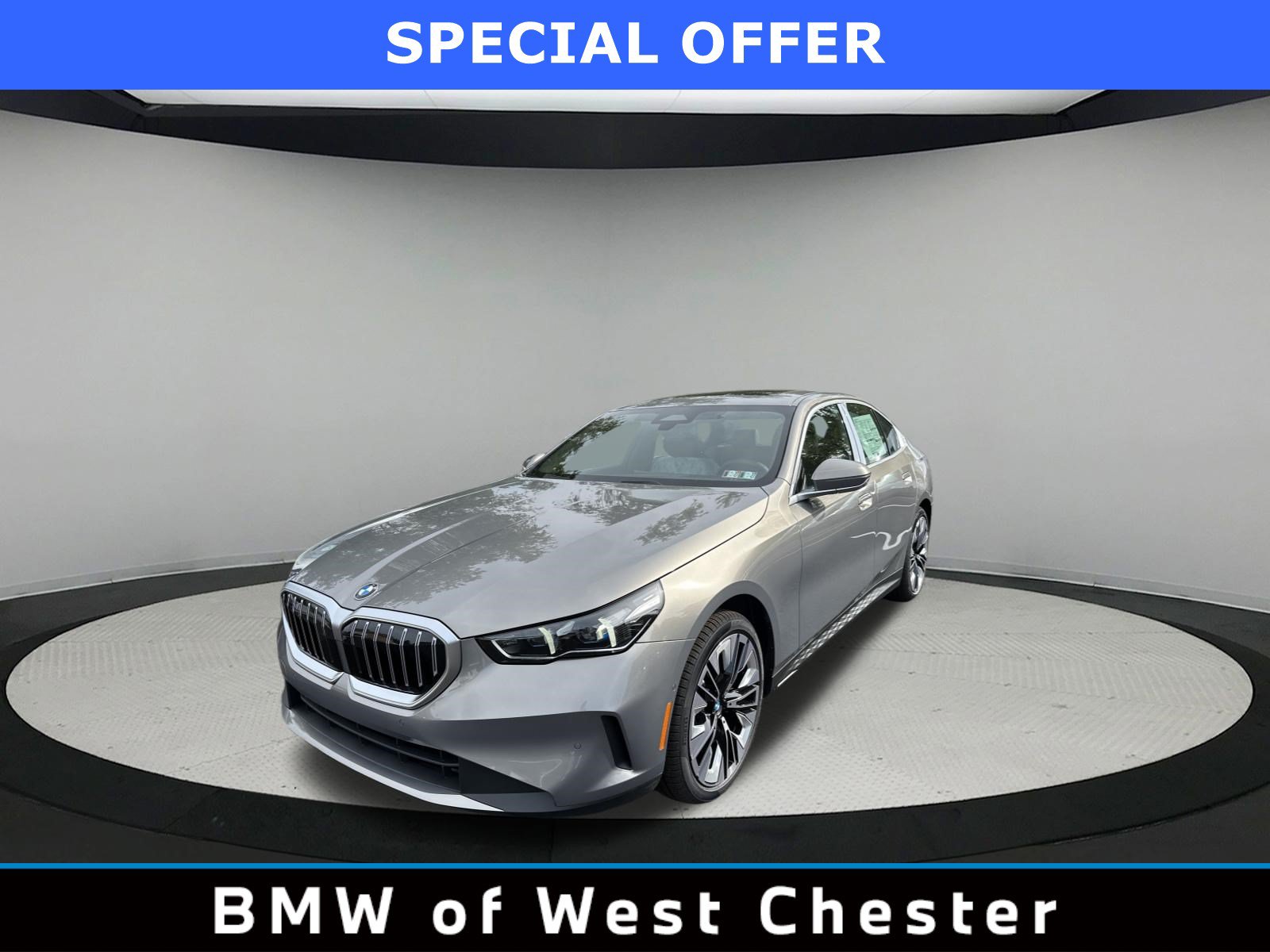 New 2027 BMW 530i xDrive w/ Premium Package AWD/4WD image 1