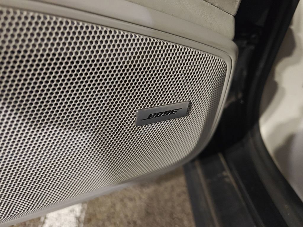 Used 2017 Porsche Panamera Turbo image 7