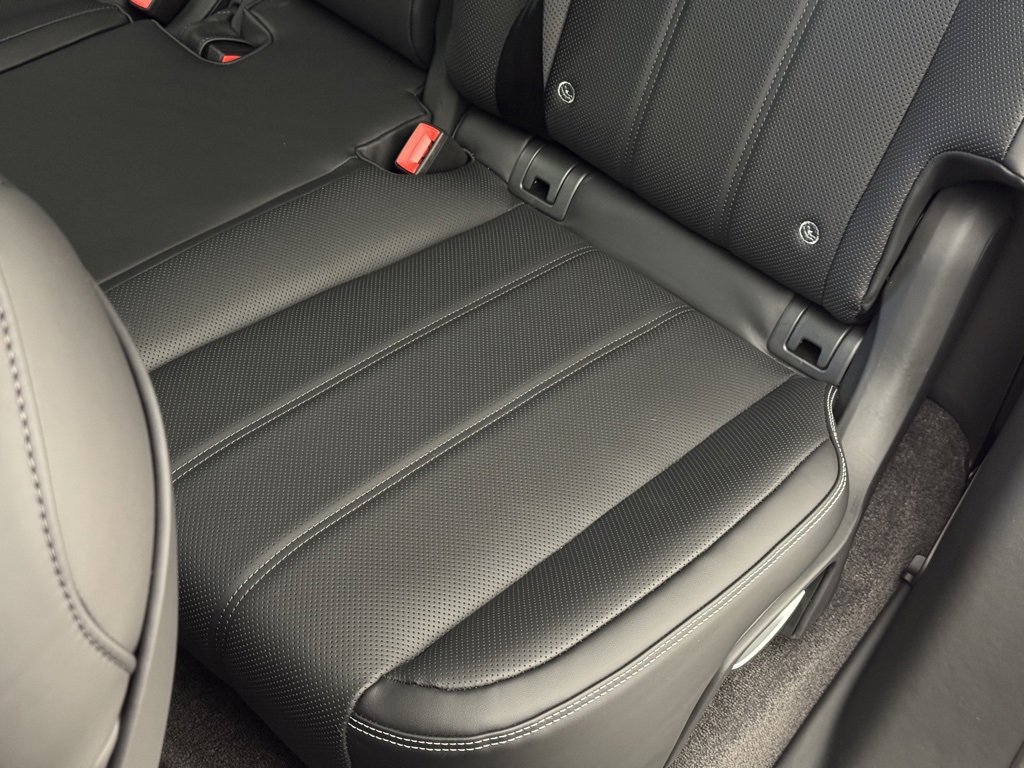 New 2025 Bentley Bentayga image 49