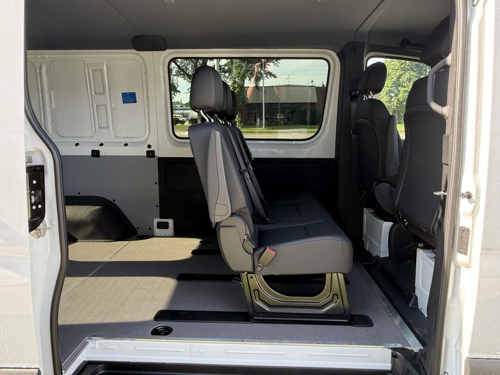New 2026 Mercedes-Benz Sprinter 2500 image 3