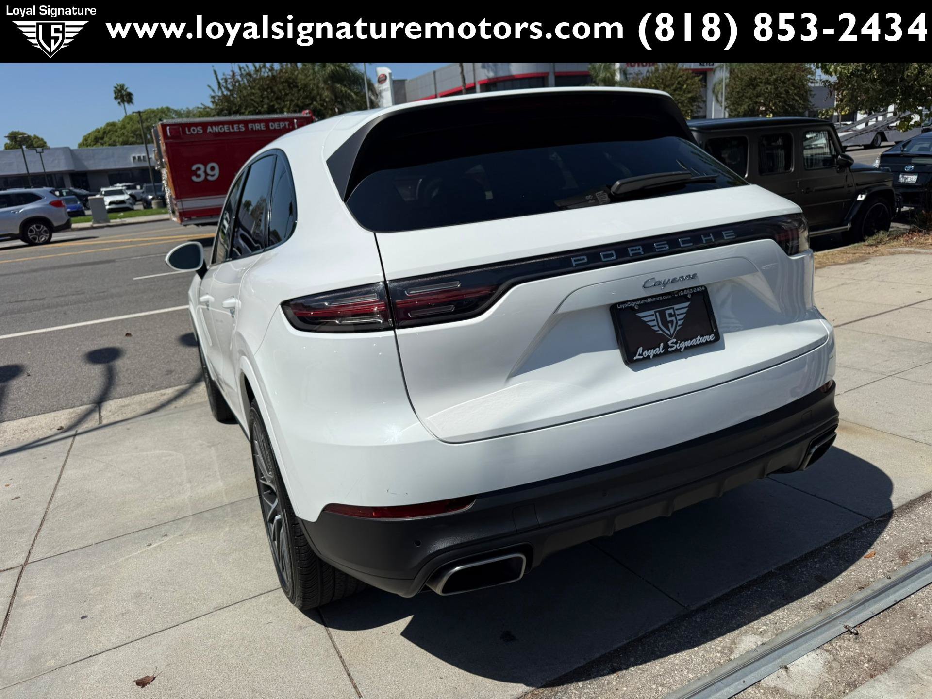 Used 2019 Porsche Cayenne AWD/4WD image 5