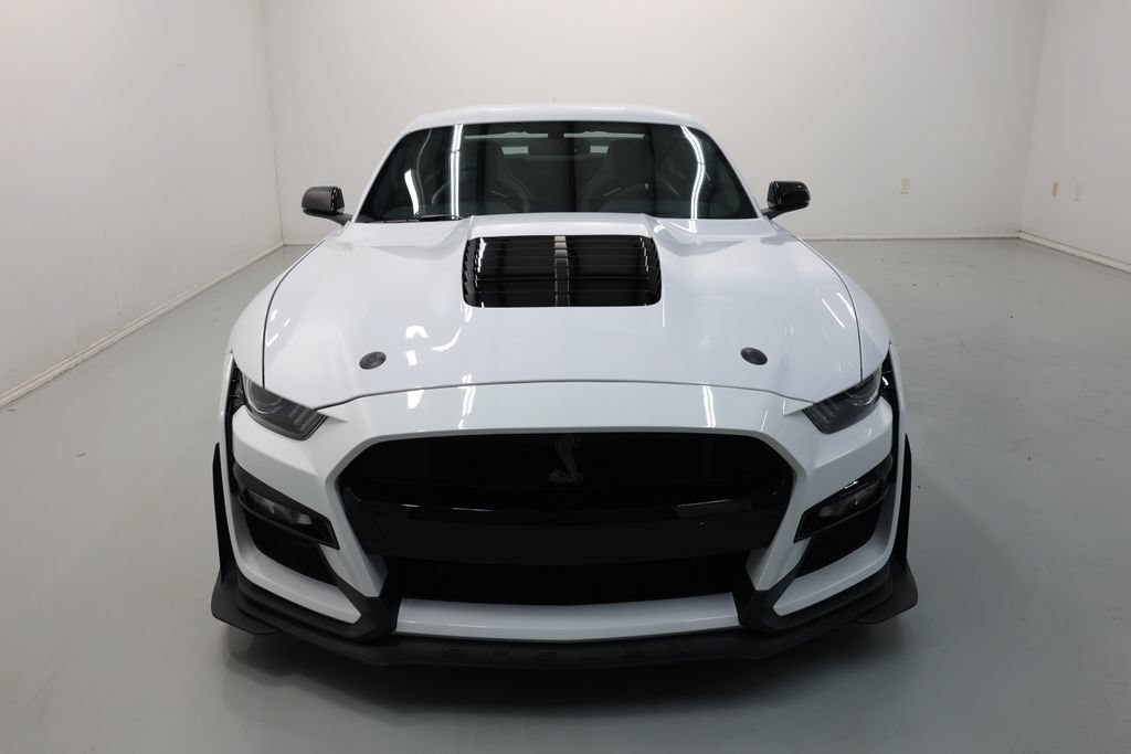 Used 2022 Ford Mustang Shelby GT500 w/ Carbon Fiber Track Pack RWD image 56