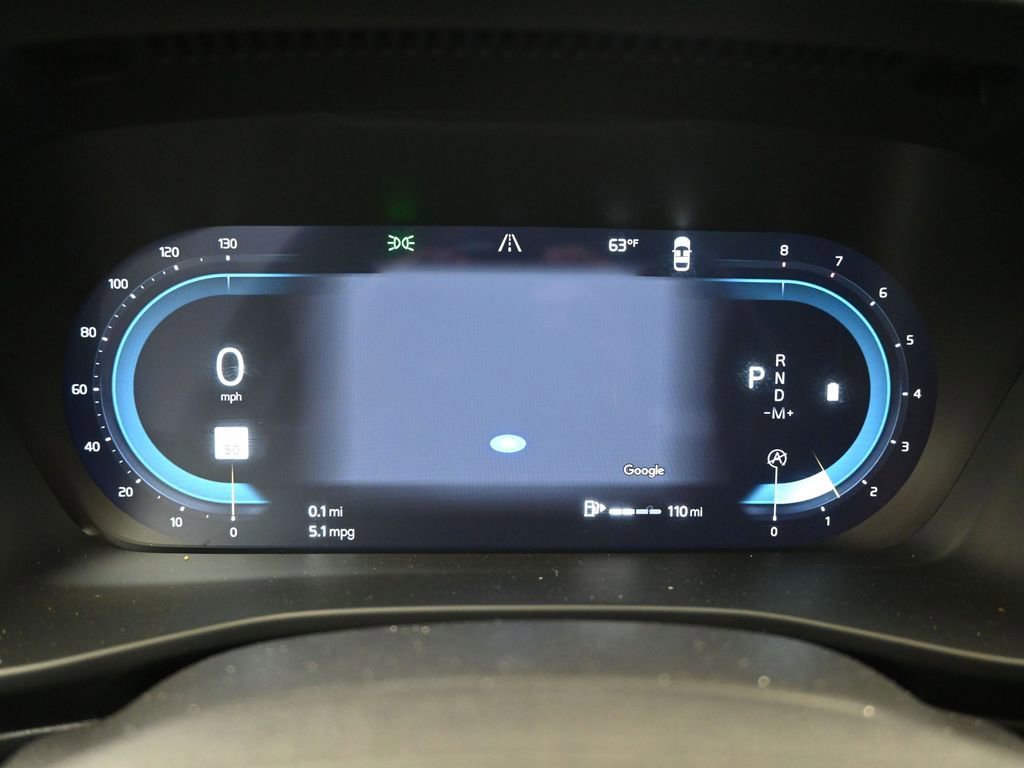 Certified 2025 Volvo XC40 B5 Core image 24