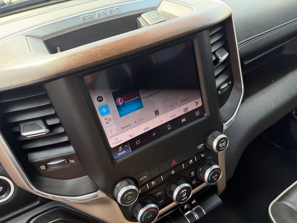 Used 2022 RAM 1500 Laramie AWD/4WD image 24