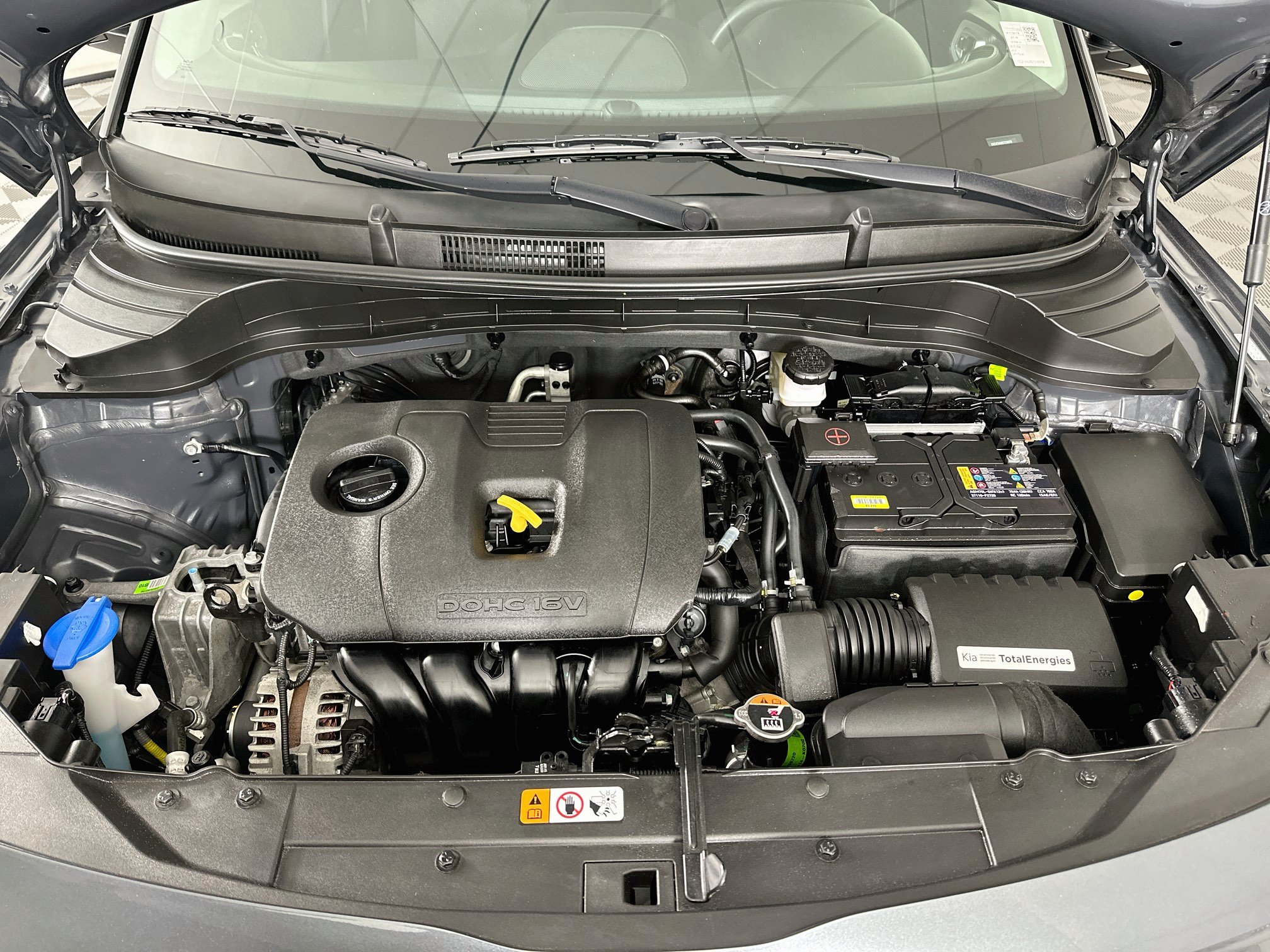 Used 2025 Kia Soul LX w/ LX Technology Package FWD image 31