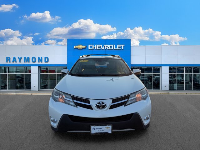 Used 2015 Toyota RAV4 Limited w/ Technology Package AWD/4WD image 8