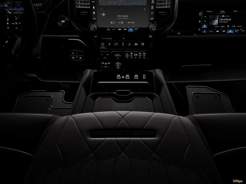 New 2026 RAM 3500 Limited AWD/4WD image 18