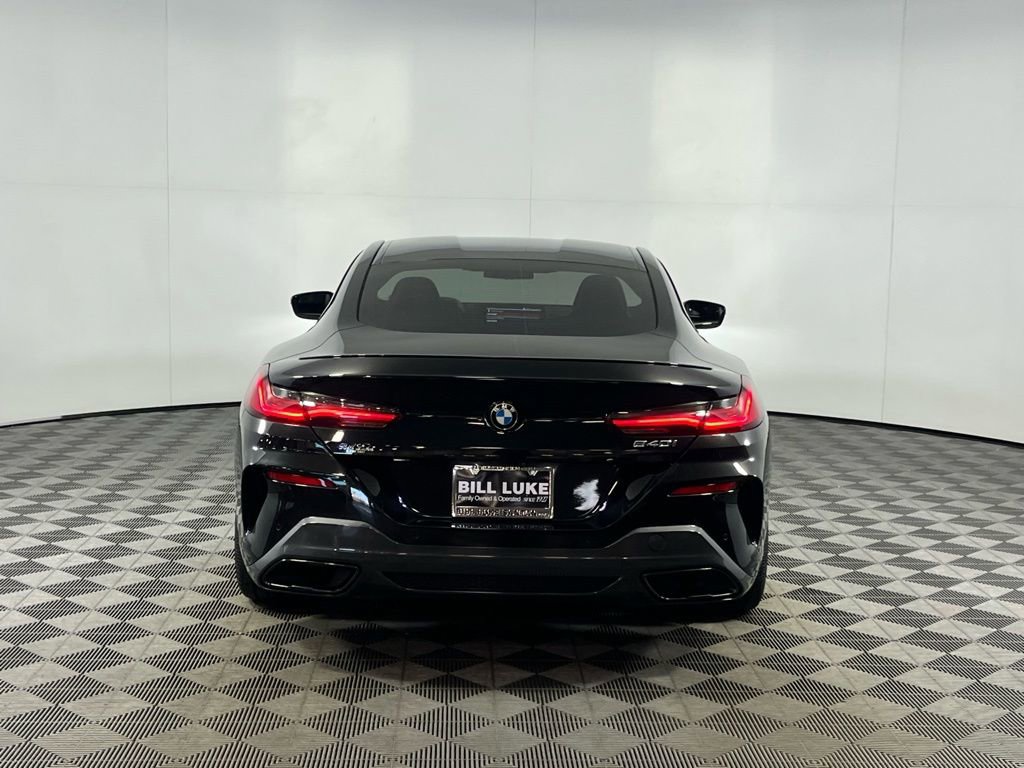 Used 2023 BMW 840i 840i w/ M Sport Professional Package image 9