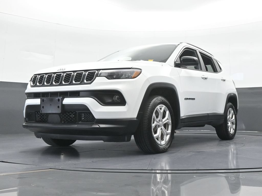 Used 2024 Jeep Compass Latitude AWD/4WD image 50