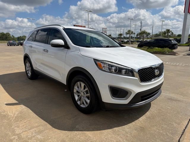 Used 2016 Kia Sorento LX w/ LX Convenience Package image 7