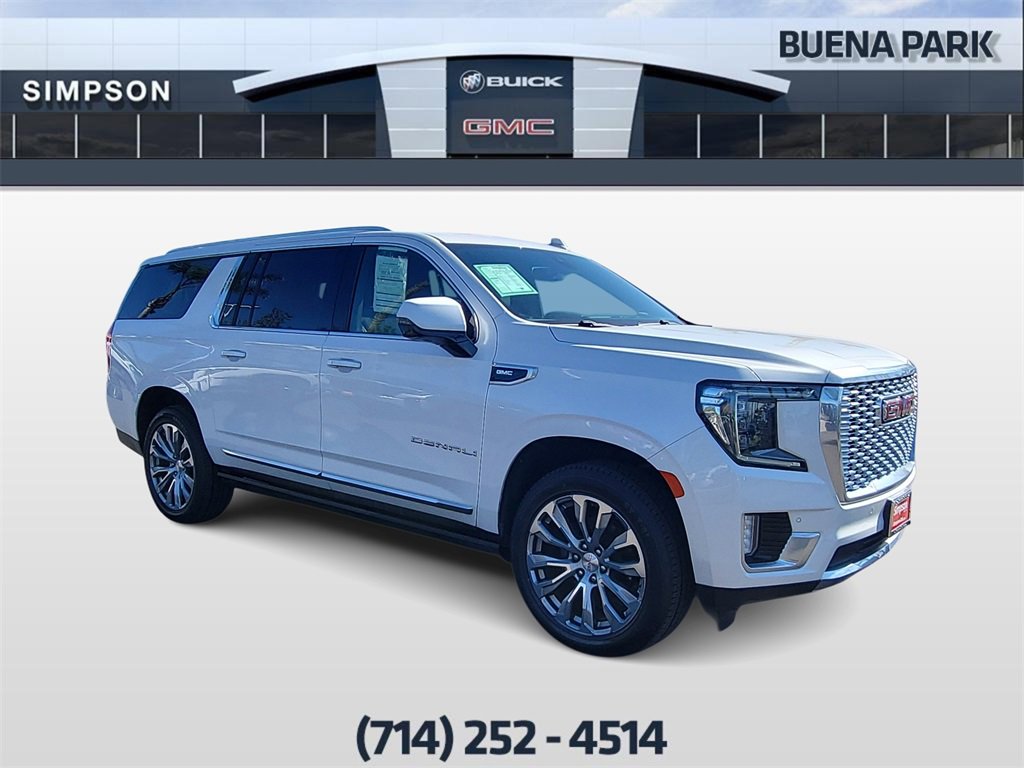 Used 2021 GMC Yukon XL Denali image 2