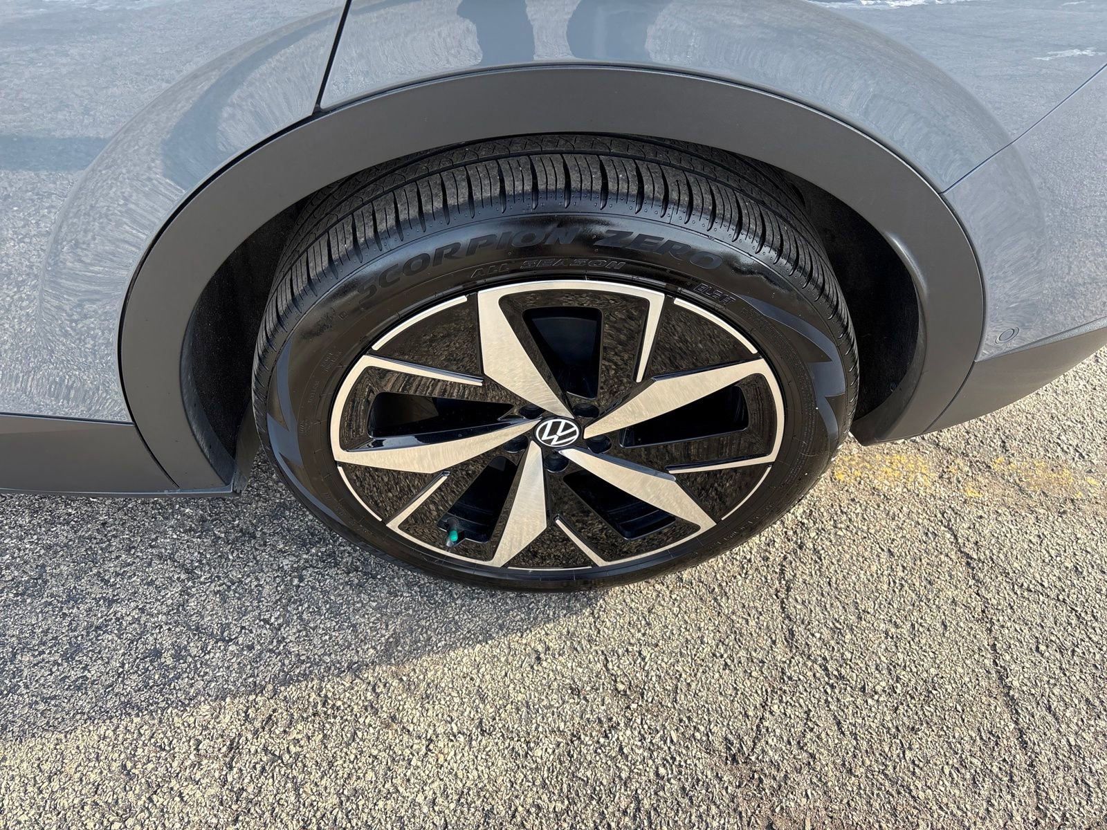 Used 2024 Volkswagen ID.4 Pro S image 31