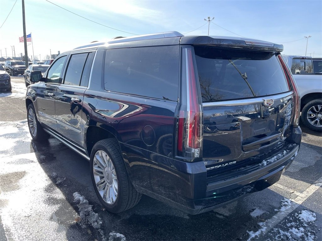 Used 2019 Cadillac Escalade ESV Platinum image 6