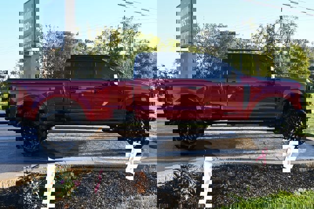 Used 2024 Ford F350 Lariat w/ Chrome Package image 4