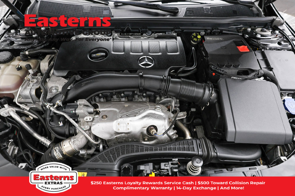 Used 2023 Mercedes-Benz CLA 250 4MATIC w/ Premium Package image 8