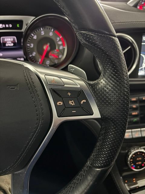Used 2015 Mercedes-Benz SL 400 image 17