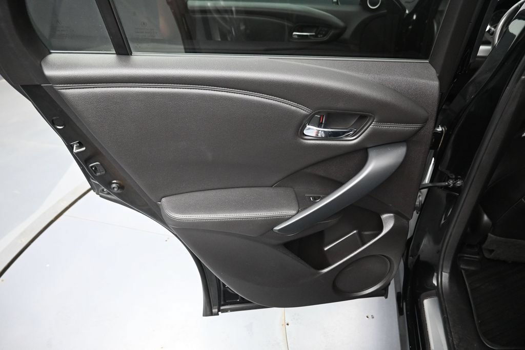 Used 2016 Acura RDX w/ Technology Package AWD/4WD image 28