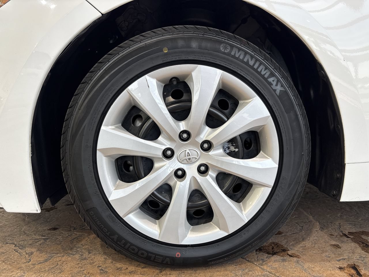 Certified 2024 Toyota Corolla LE FWD image 10