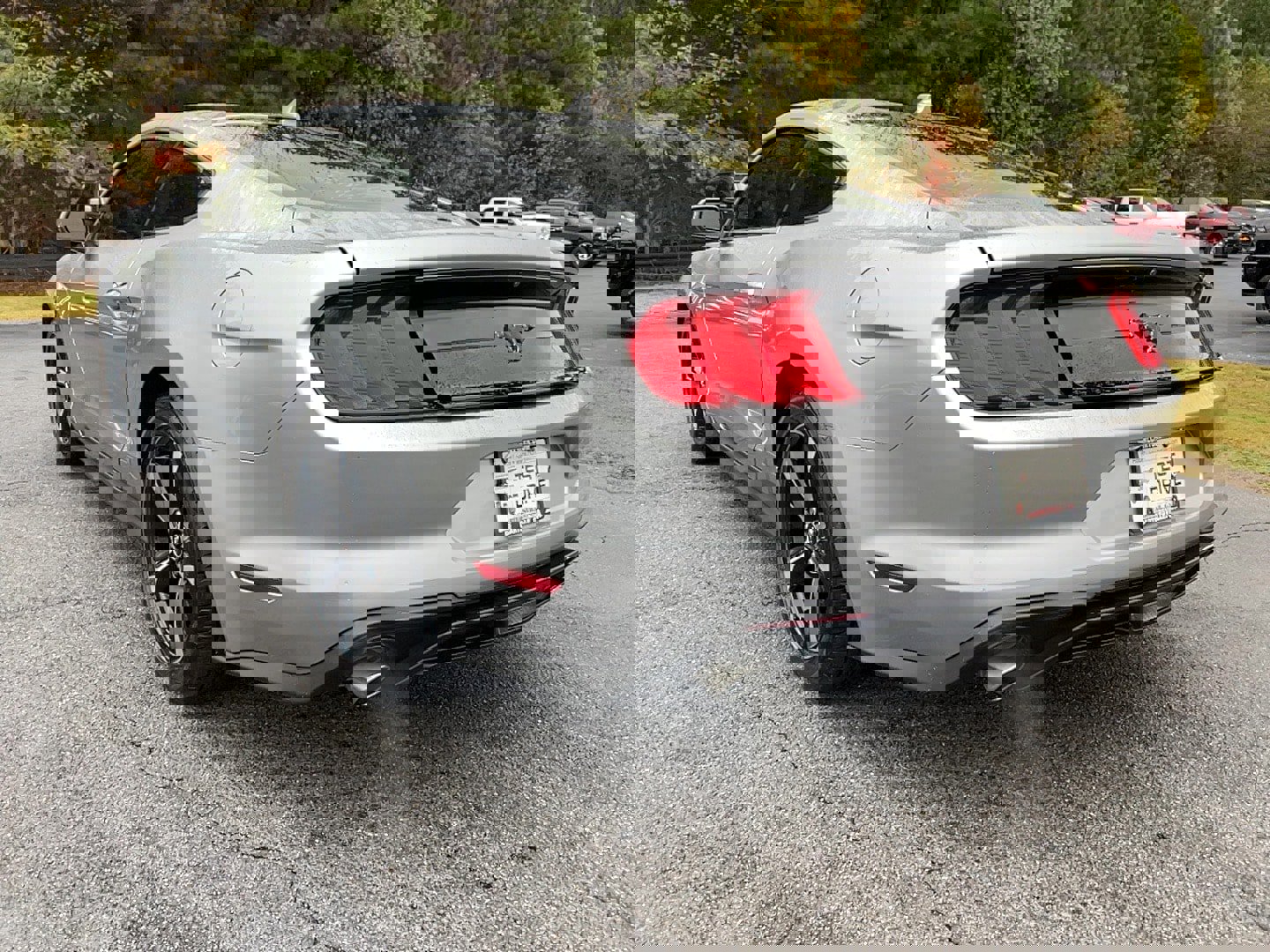 Used 2023 Ford Mustang Coupe image 7