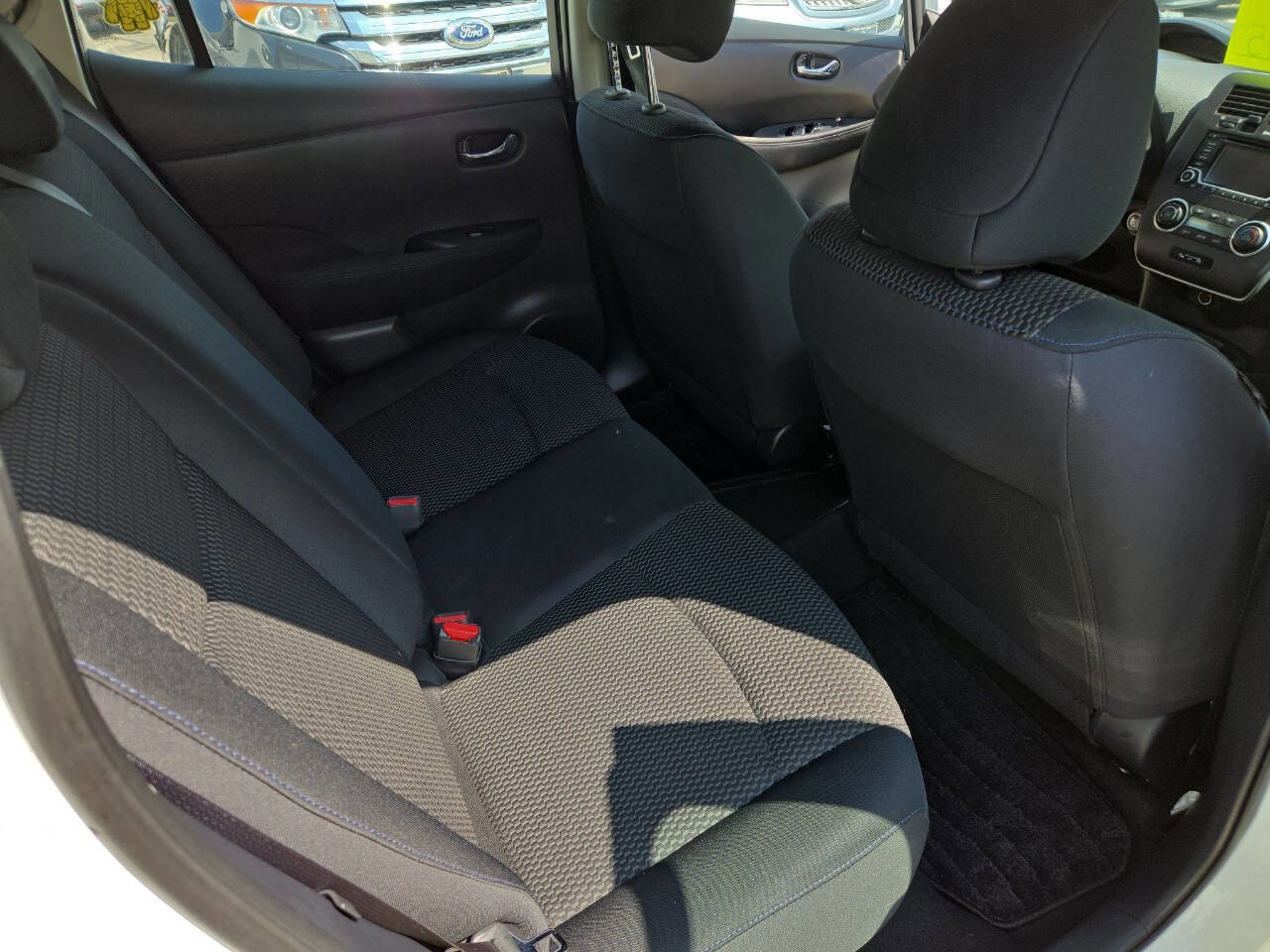 Used 2017 Nissan Leaf S w/ Charge Package image 28