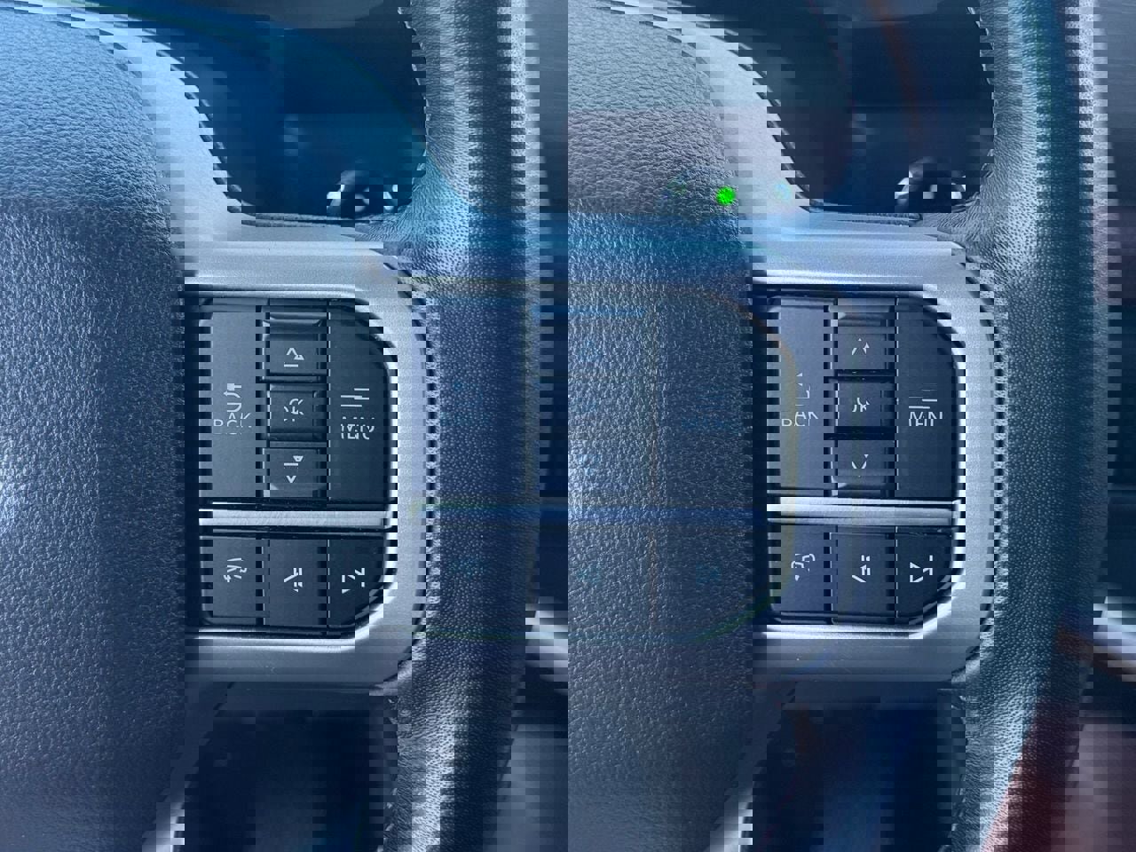 Used 2024 Ford Expedition Limited image 15