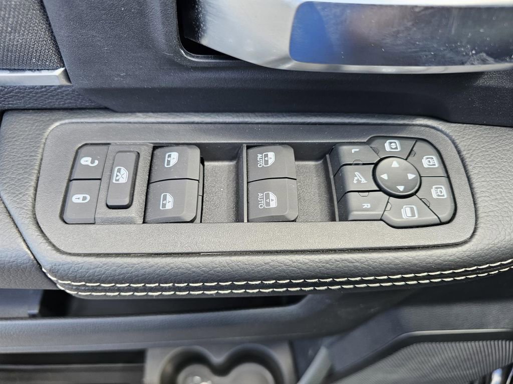 New 2026 RAM 2500 Big Horn image 12