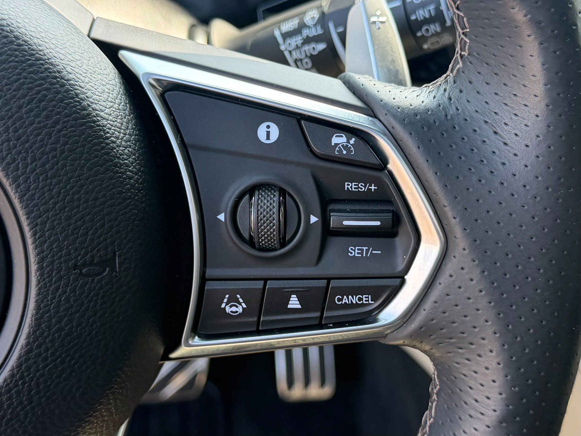 Used 2025 Acura MDX Type S w/ Advance Package AWD/4WD image 29
