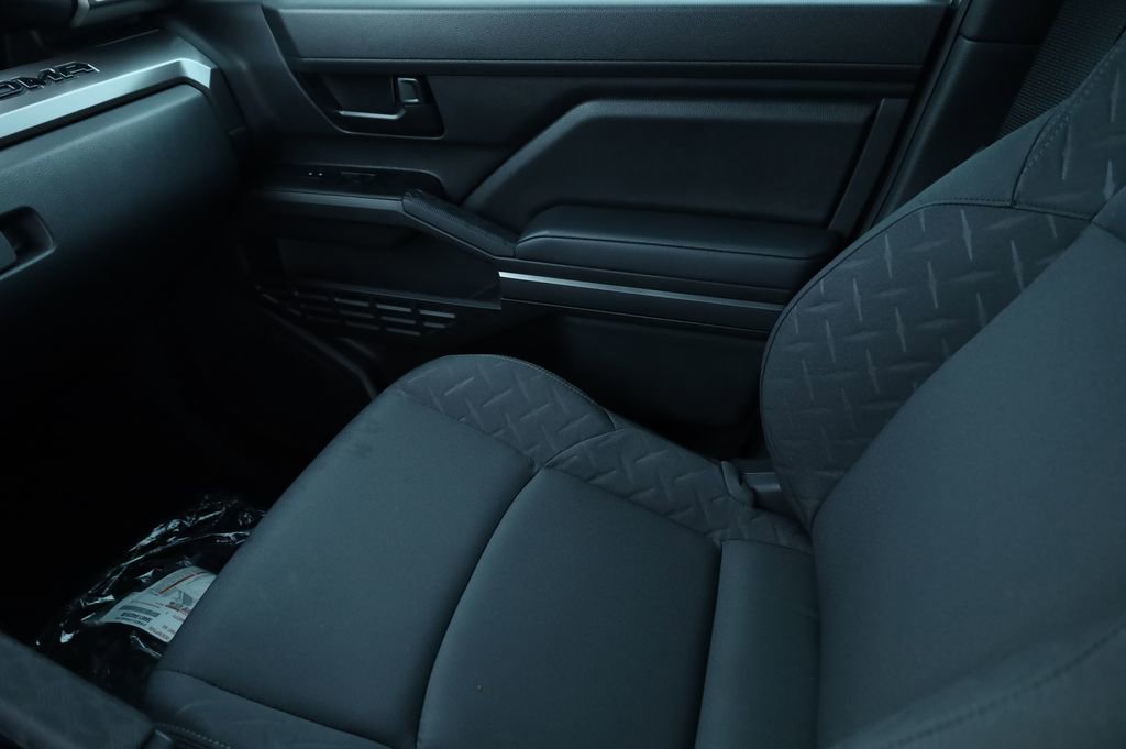 Used 2025 Toyota Tacoma SR5 image 10