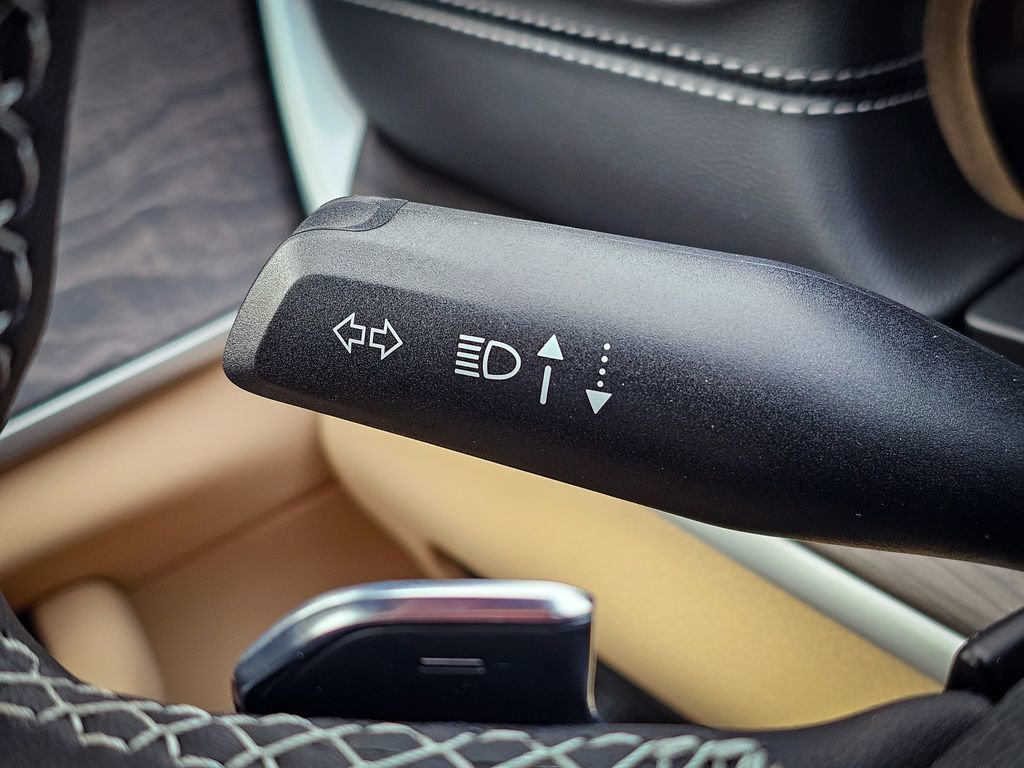 New 2025 Jeep Grand Cherokee Limited image 19