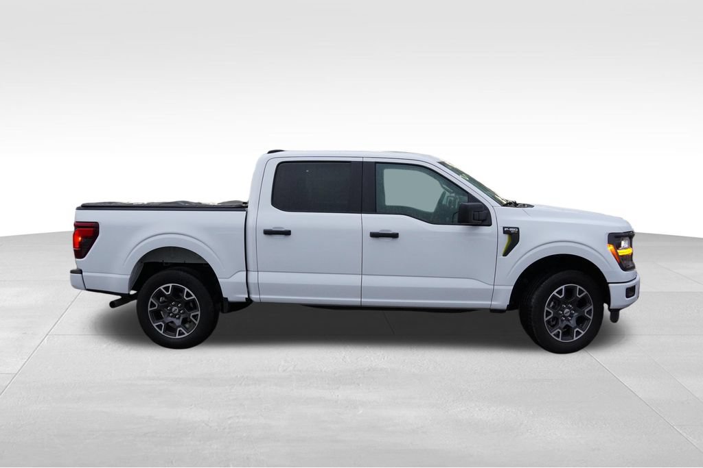 Used 2024 Ford F150 STX AWD/4WD image 3