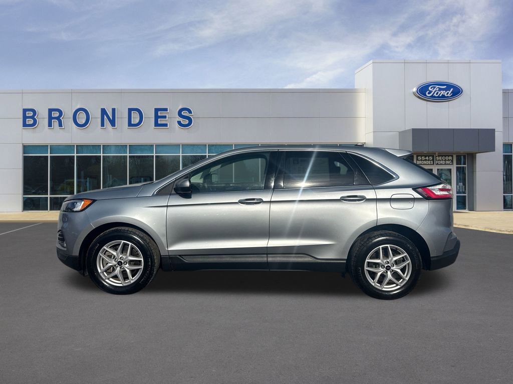 Used 2024 Ford Edge SEL w/ Convenience Package