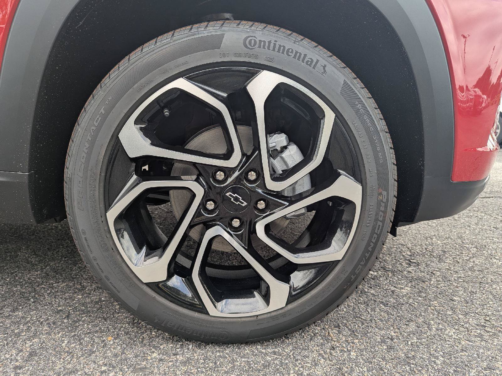 New 2026 Chevrolet Trax RS w/ Driver Confidence Package FWD image 33