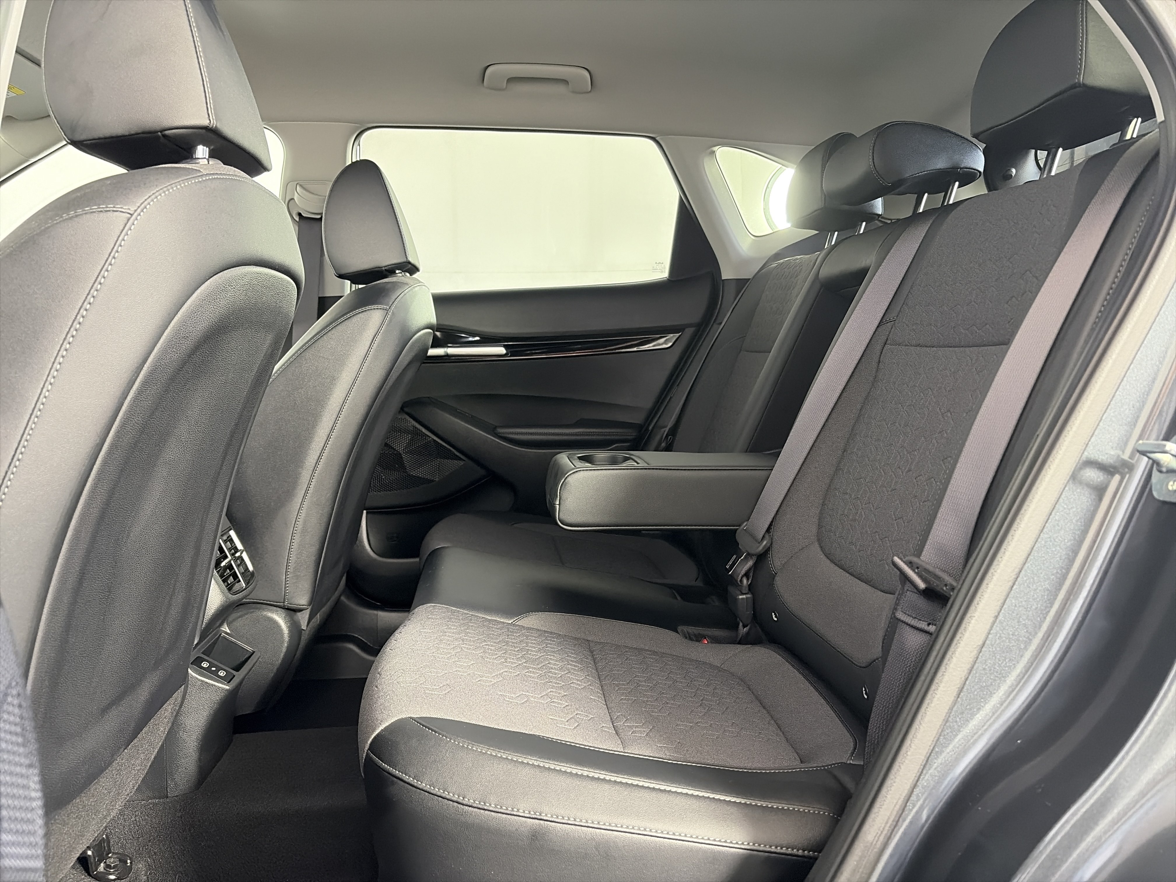Certified 2024 Kia Seltos S AWD/4WD image 9