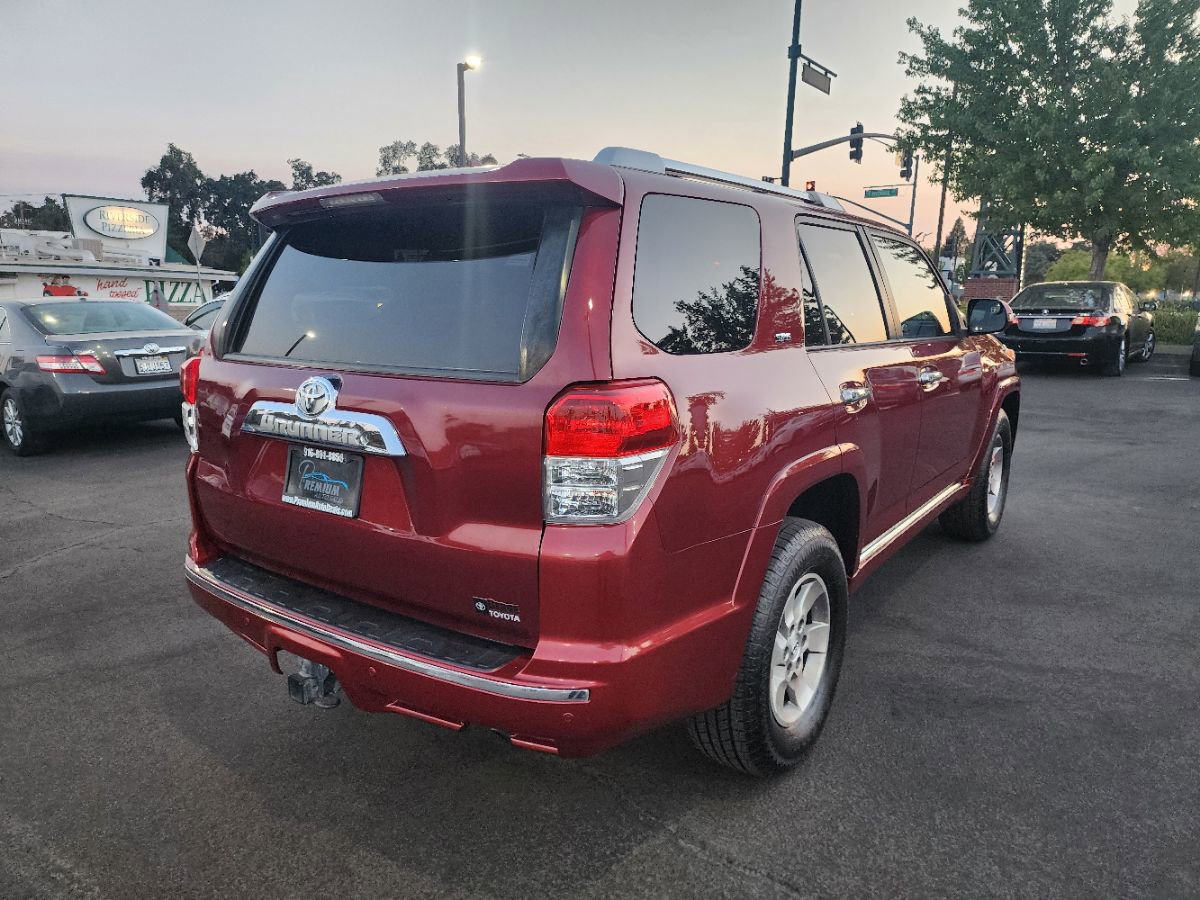 Used 2011 Toyota 4Runner SR5 image 5