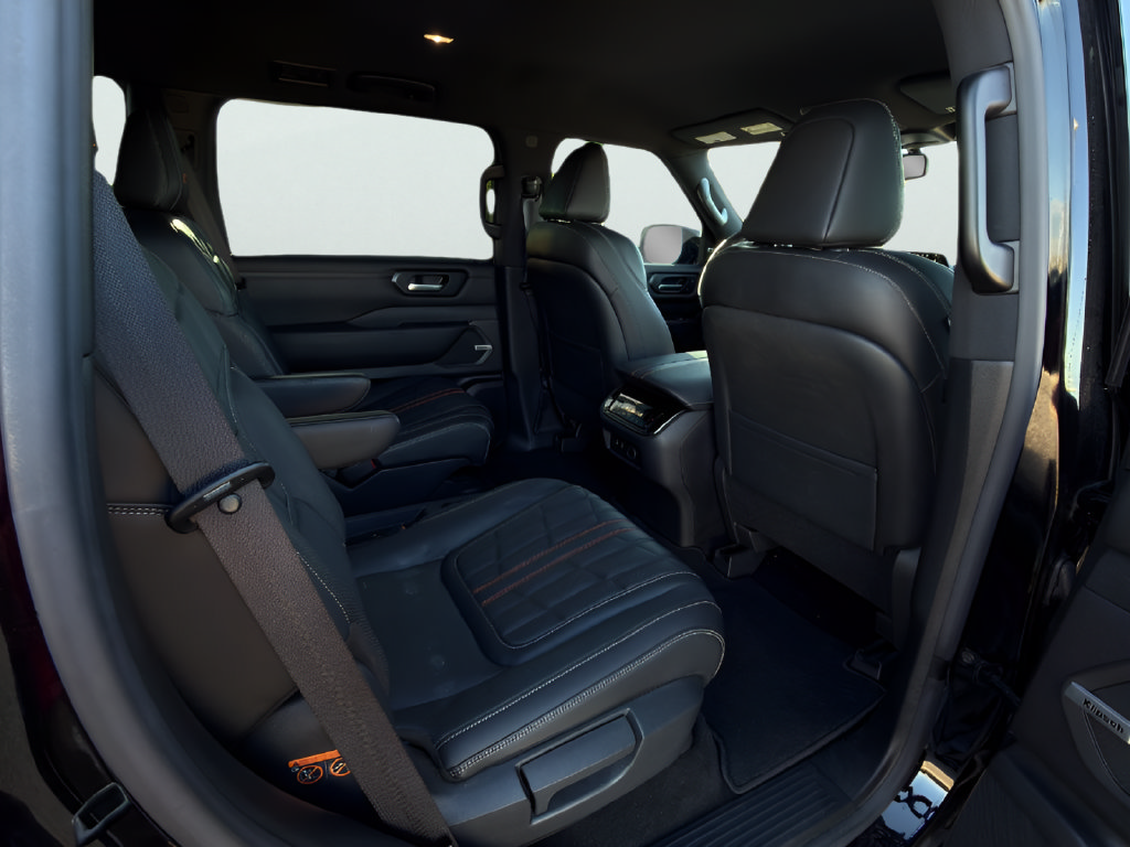 Certified 2026 Nissan Armada PRO-4X w/ Captain's Chari Seat Package AWD/4WD image 28