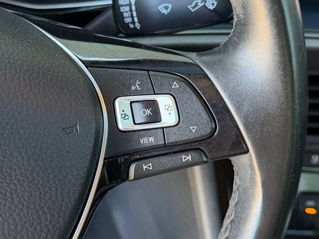 Used 2019 Volkswagen Jetta SEL Premium FWD image 30