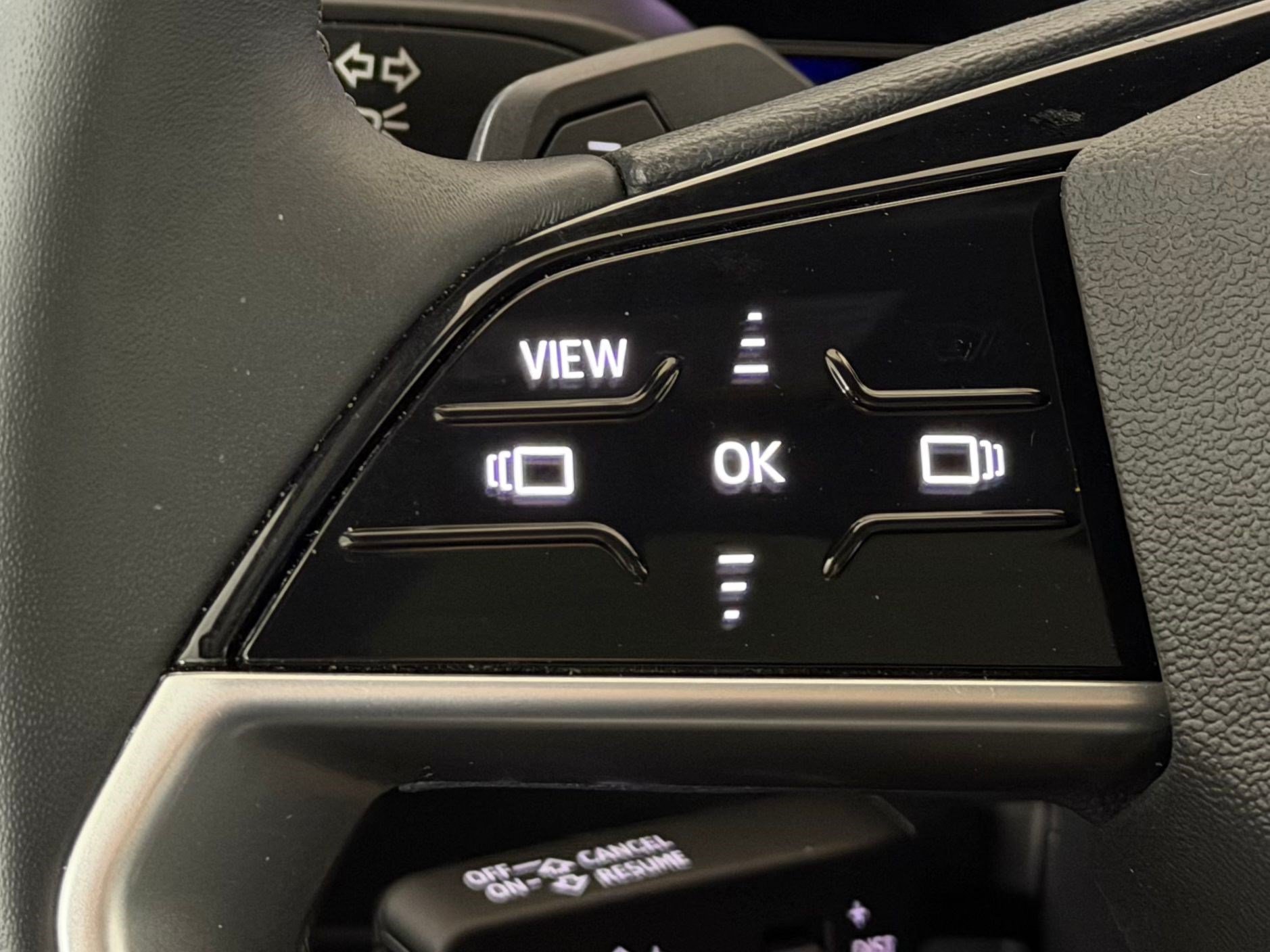 Used 2025 Audi Q5 Premium w/ Convenience Package AWD/4WD image 17