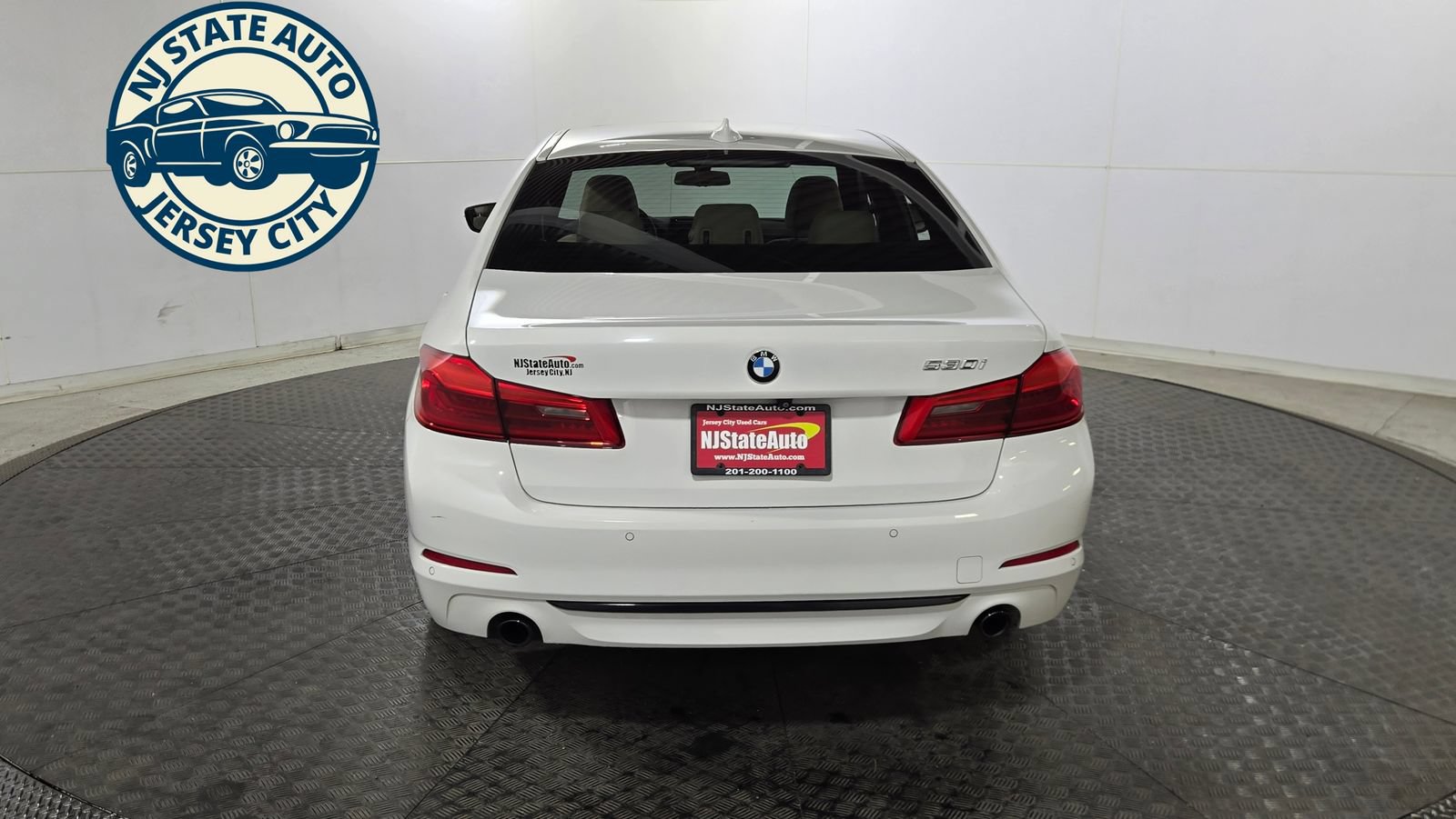Used 2020 BMW 530i w/ Convenience Package RWD image 12