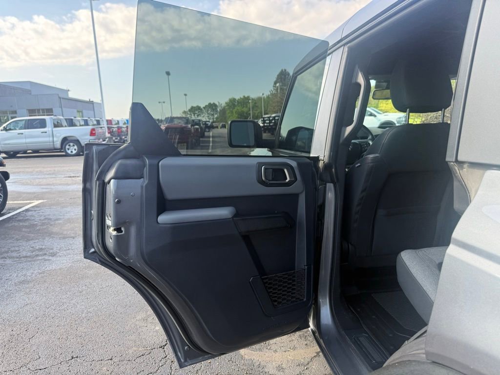 Used 2023 Ford Bronco Big Bend w/ Sasquatch Package AWD/4WD image 38