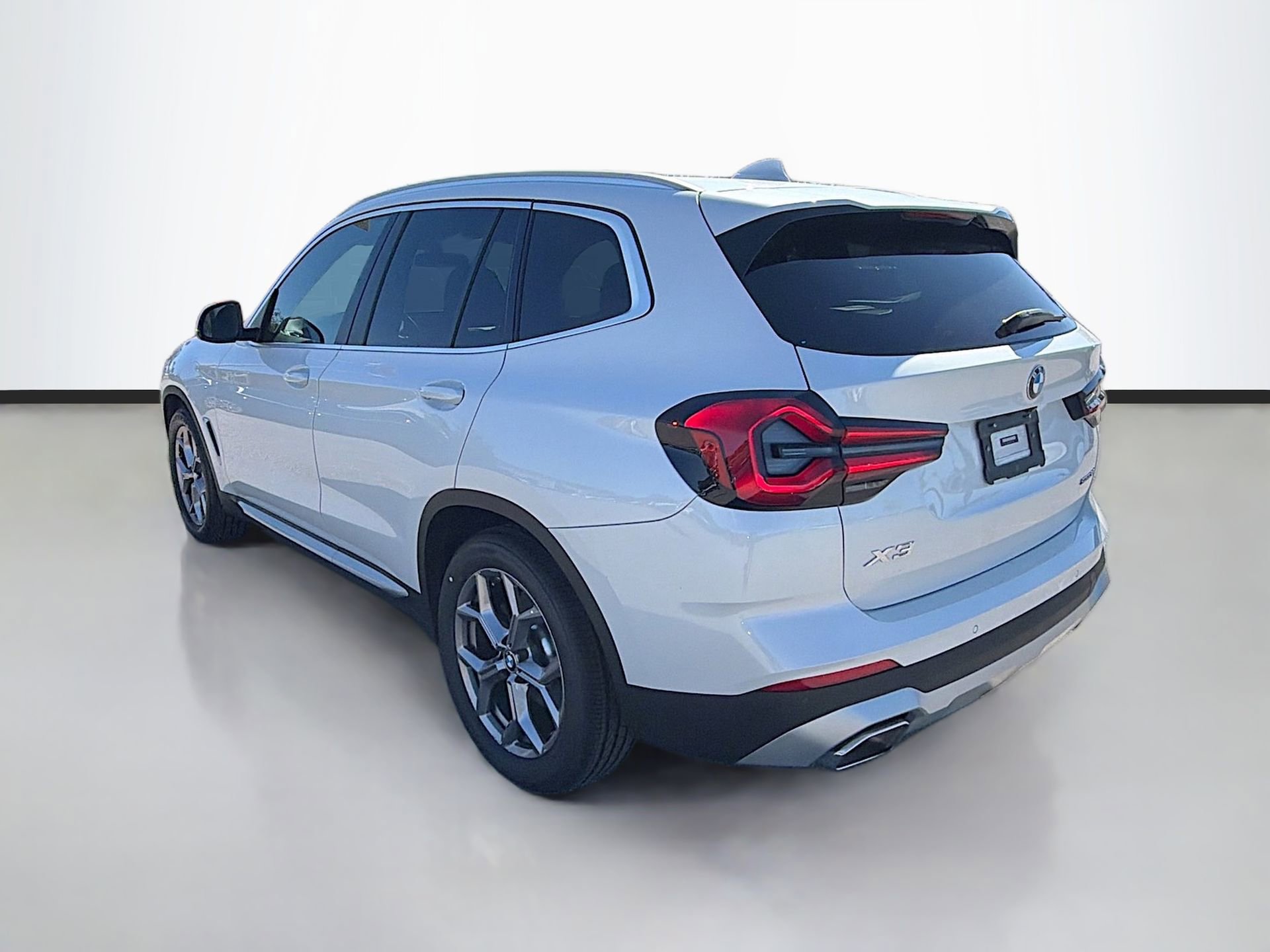 Certified 2023 BMW X3 sDrive30i w/ Convenience Package image 6