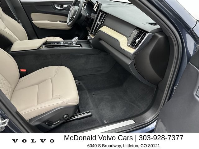 Used 2026 Volvo XC60 B5 Plus w/ Protection Package Premier AWD/4WD image 25
