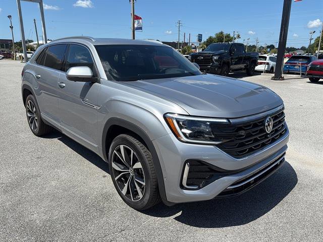 New 2025 Volkswagen Atlas Cross Sport SEL Premium R-Line image 8