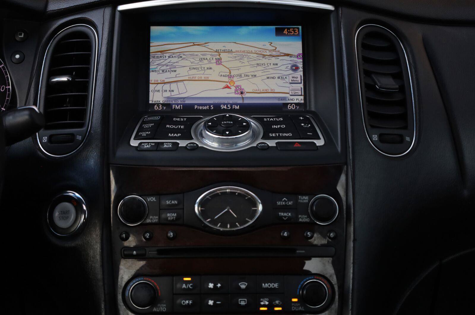 Used 2010 INFINITI EX35 Journey RWD image 38